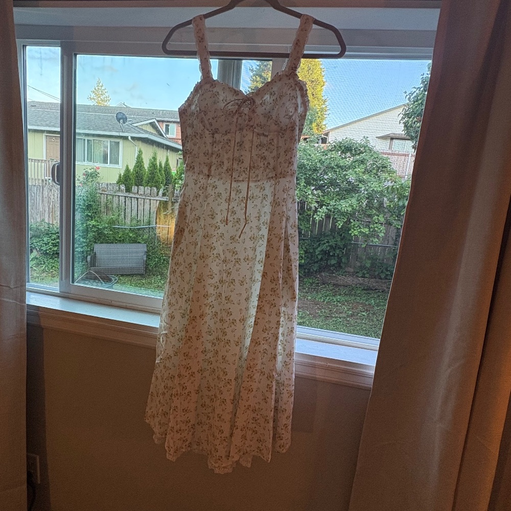 Ditsy Floral Dress